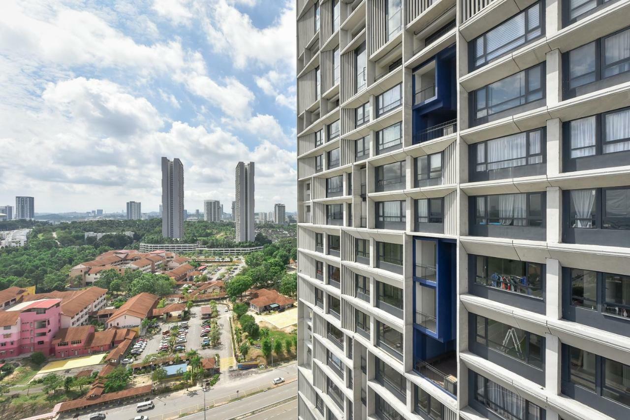 Tamarind Suites By Subhome Сиберджая Екстериор снимка